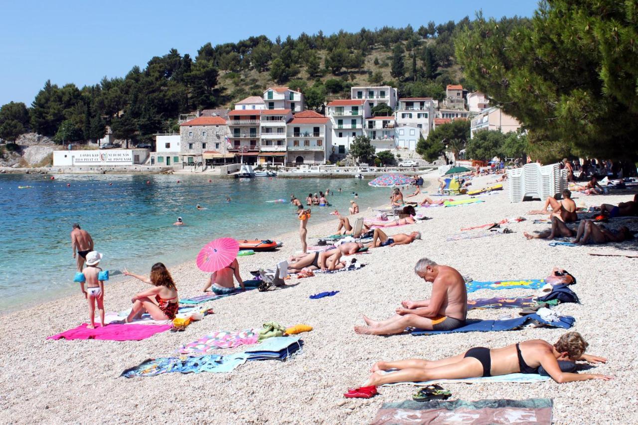 Apartments By The Sea Drvenik Donja Vala, Makarska - 6756 外观 照片