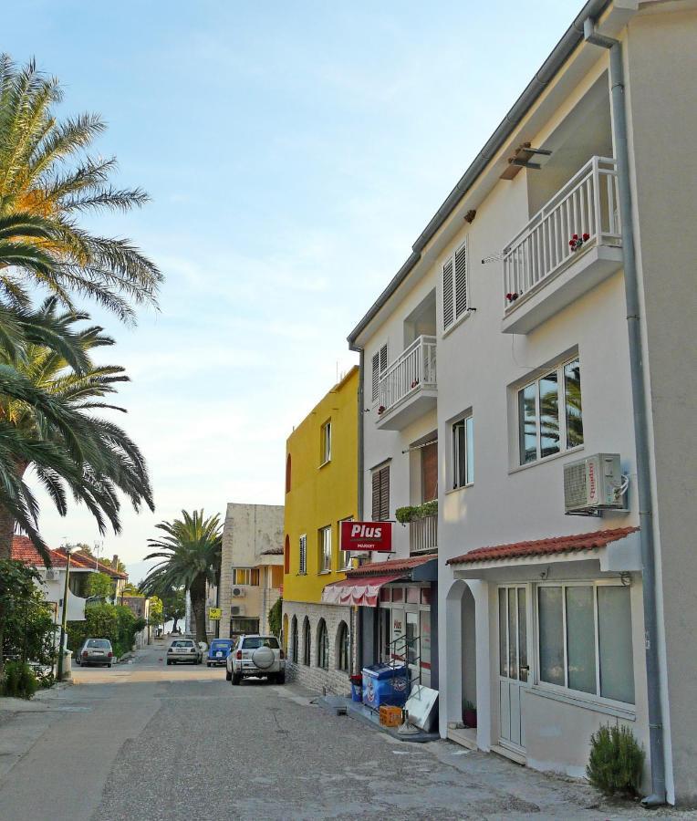 Apartments By The Sea Drvenik Donja Vala, Makarska - 6756 外观 照片