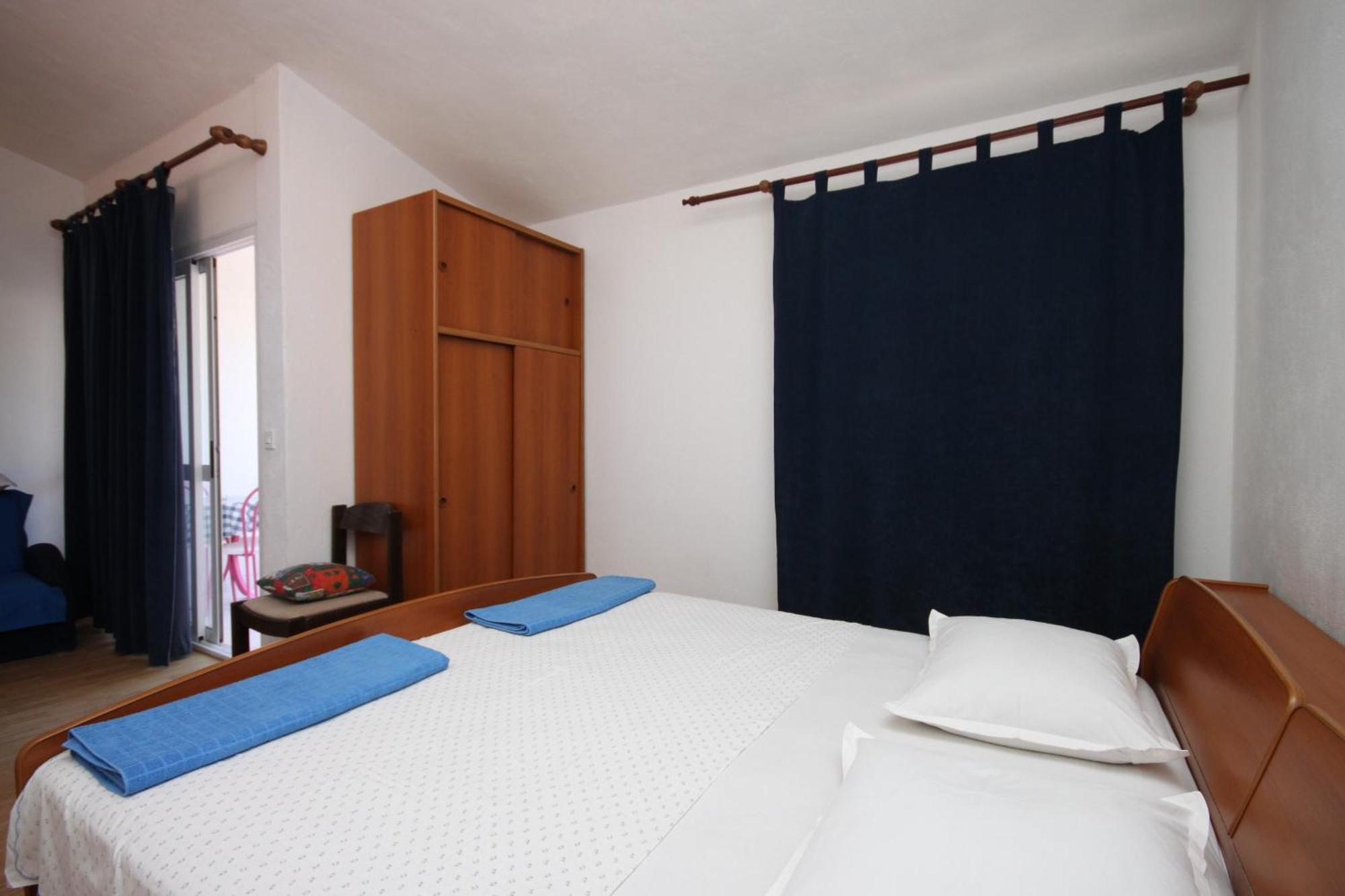 Apartments By The Sea Drvenik Donja Vala, Makarska - 6756 客房 照片
